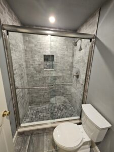 Semi Frameless shower