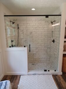 Frameless Shower with Header