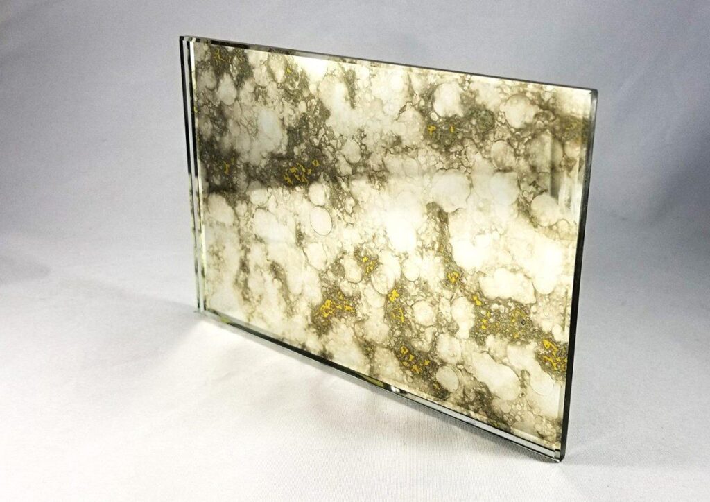 Classic Antique Mirror - Green White