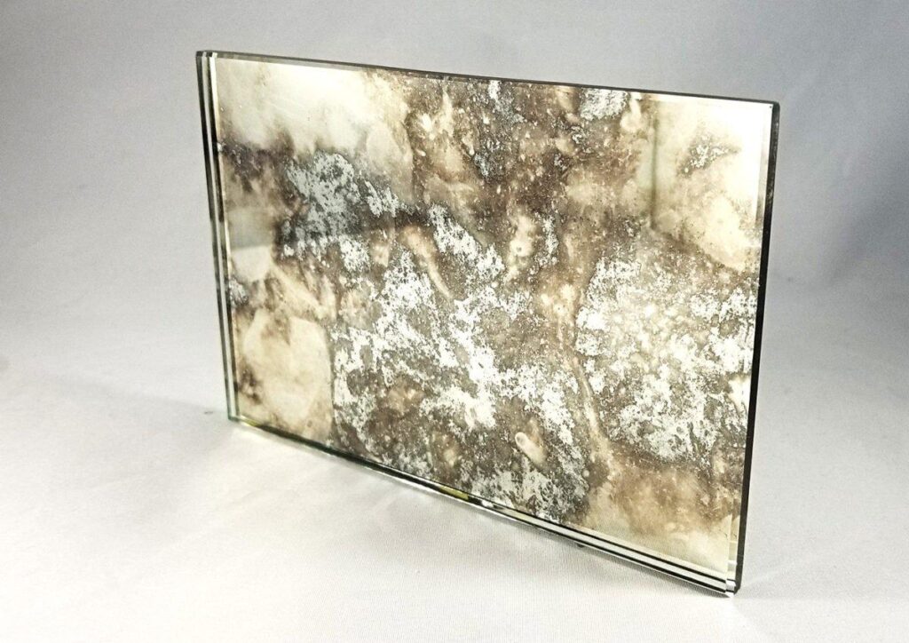 Classic Antique Mirror - White Cloud